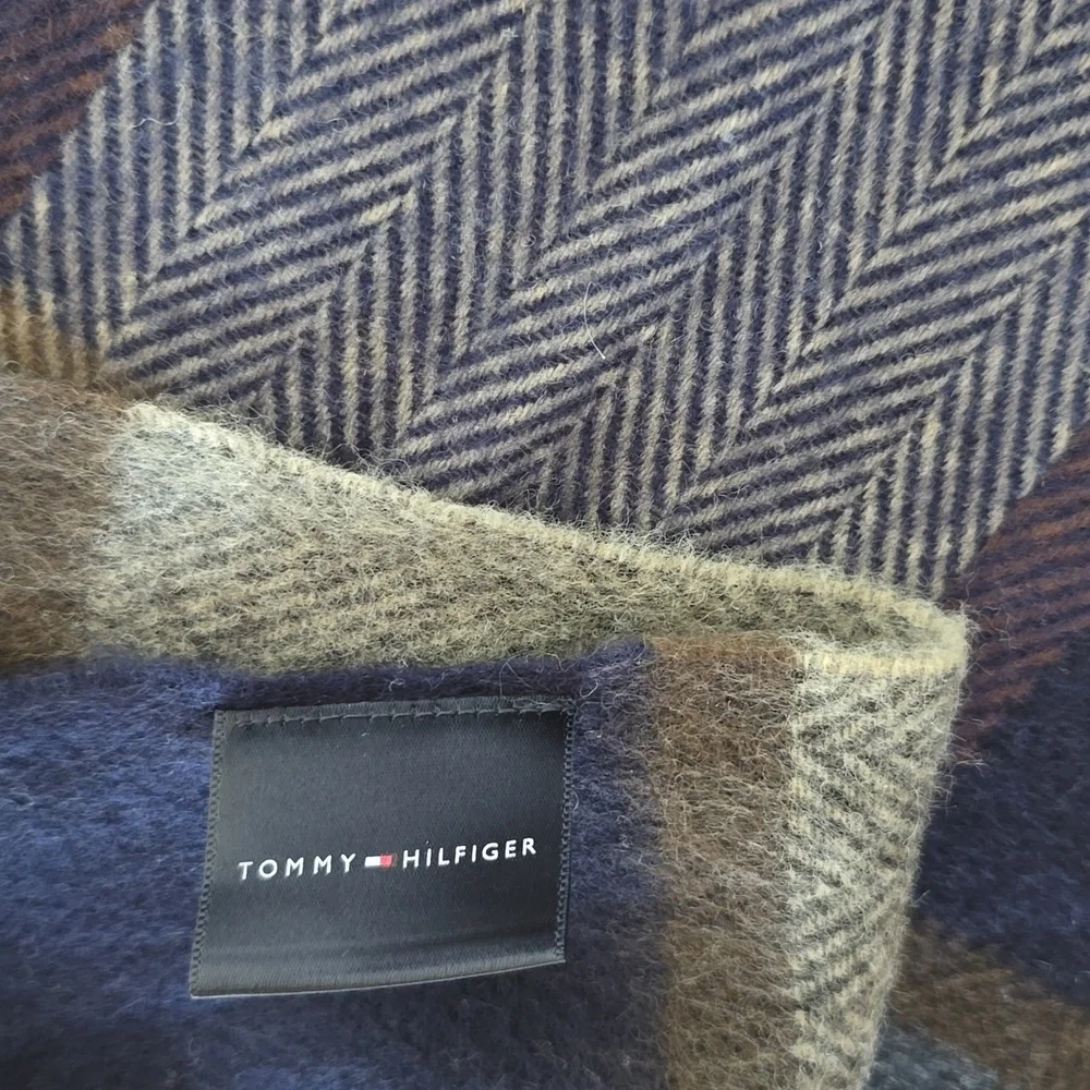 Tommy Hilfiger tommy hilgiger